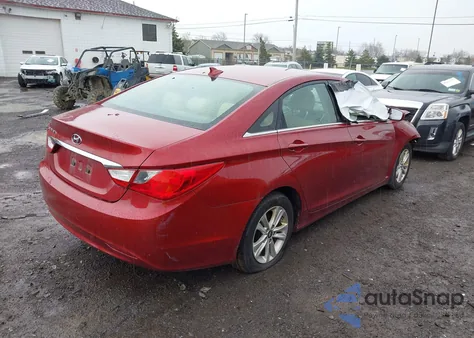 2013 Hyundai Sonata Gls z USA, uszkodzony, nr VIN 5NPEB4AC1DH576978
